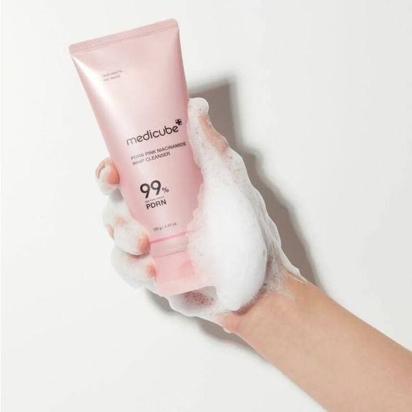 Пінка для вмивання з полінуклеотидами та ніацинамідом Medicube PDRN Pink Niacinamide Whip Cleanser 120 g 0741 фото
